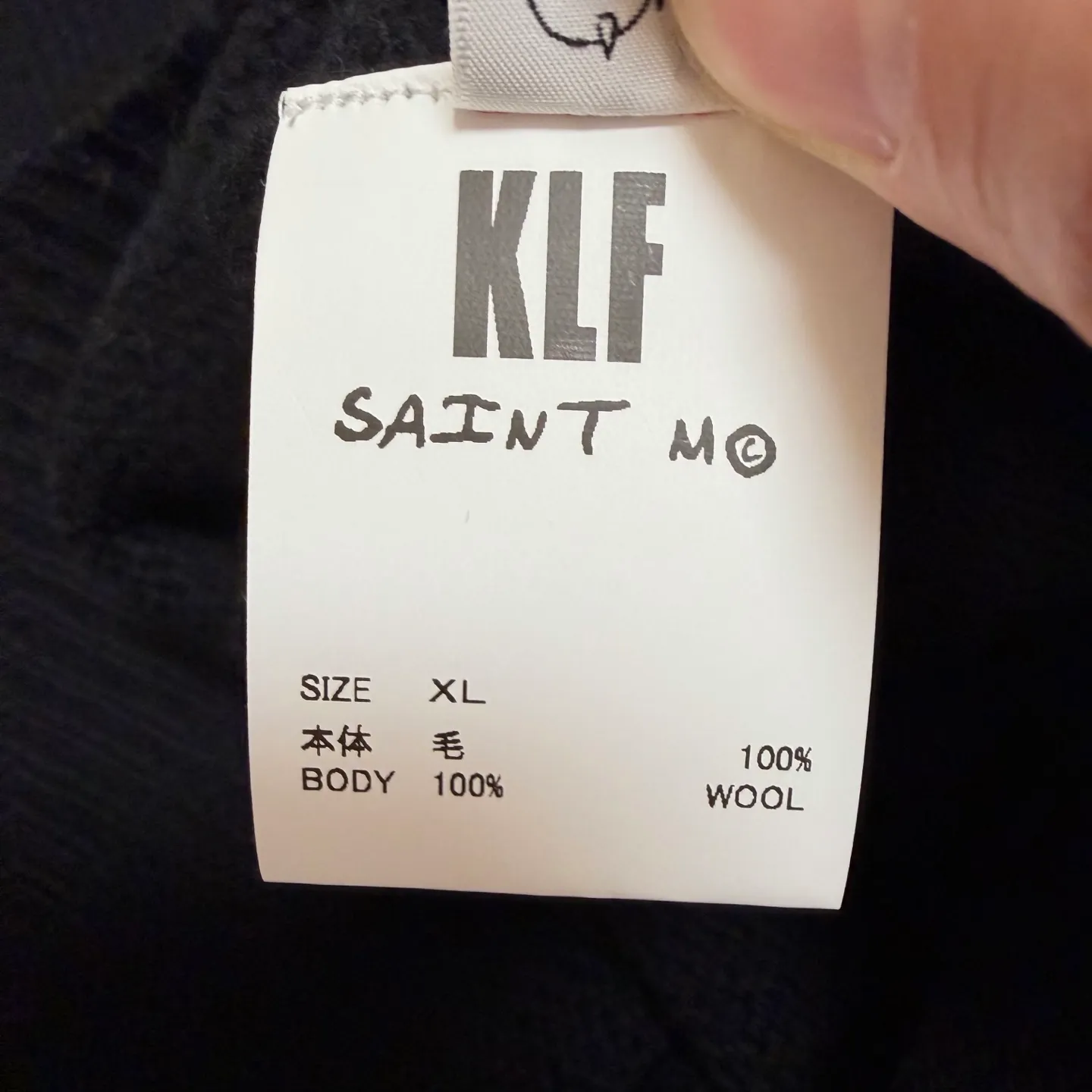 Exactly correct version Customized KLF co-branded main mark/washing mark SAINT Mxxxxxx × The KLF KLF_CREW NECK KNIT/BLK KLF co-branded deconstructed wool sweater Black S-XL heel original Made of 100% pure wool Natural and warm Wool fabric Recommended dry cleaning or gentle hand washing Imported special machine embroidery Full three-dimensional Hand destroyed Deconstructed and shredded